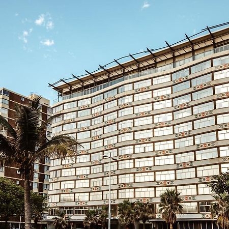 Belaire Suites Hotel Дърбан Екстериор снимка