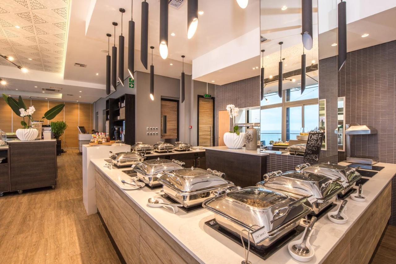 Belaire Suites Hotel Дърбан Екстериор снимка