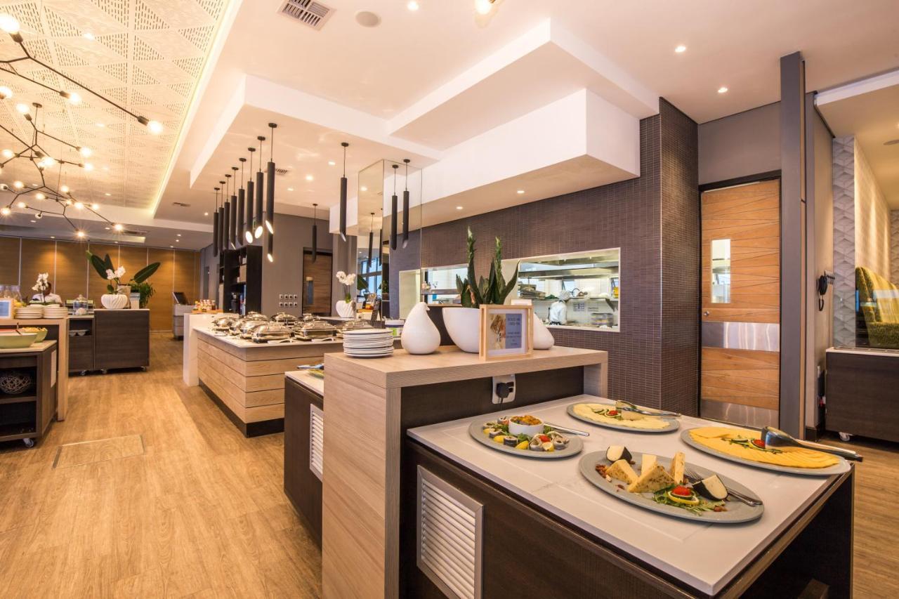 Belaire Suites Hotel Дърбан Екстериор снимка